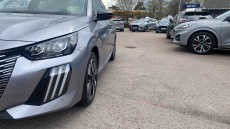 Peugeot 208 1.2 PureTech 100 Allure 5dr Petrol Hatchback